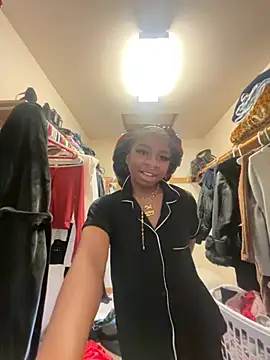 Harmonyxlover online show from February 12, 2026, 4:51 pm