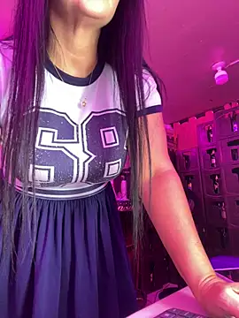 Hot beauty   online show from April 22, 2026, 3:13 am