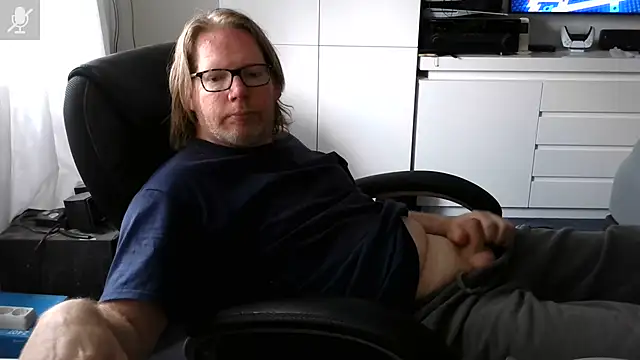 Snapshot of VSteph chatting on June 14, 2026, 2:29 pm VSteph online show from June 14, 2026, 2:29 pm