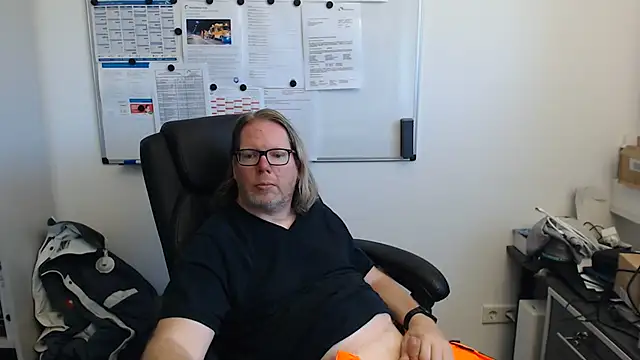 VSteph online show from August 3, 2026, 3:18 pm