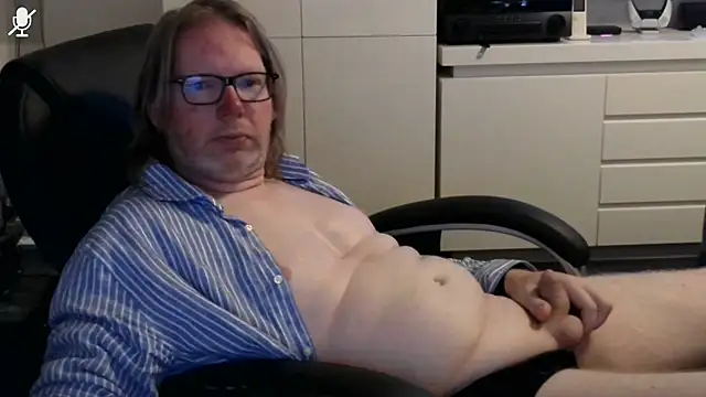 VSteph online show from July 3, 2026, 11:00 pm
