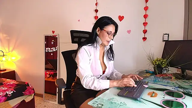 Zuzana21 online show from February 14, 2026, 1:00 pm