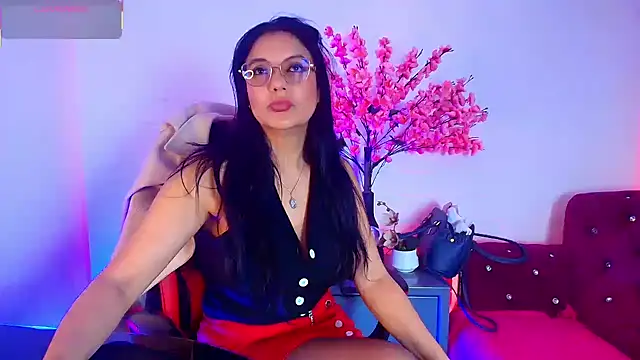 Zuzana21 online show from June 24, 2026, 12:48 pm