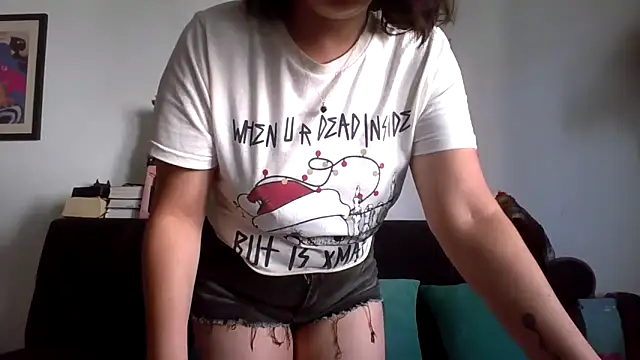 Tiramisu89 online show from November 14, 2025, 7:17 pm