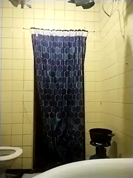 Polygamist online show from October 9, 2025, 5:24 pm