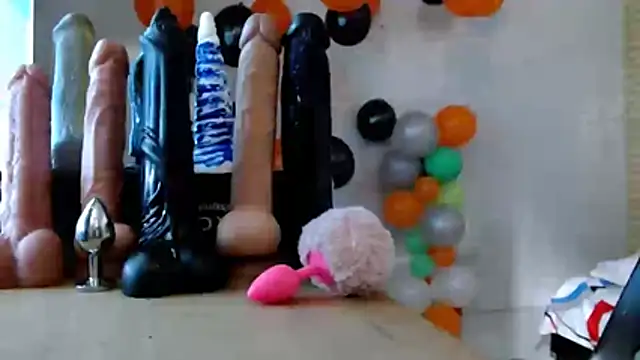 smithdara online show from October 27, 2025, 8:10 pm