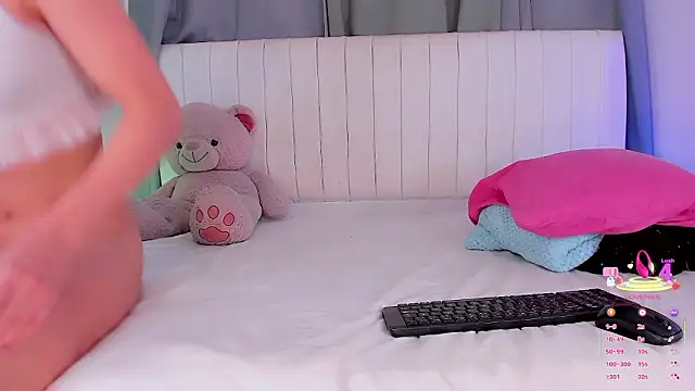 gatitavenecis online show from March 11, 2026, 11:10 pm