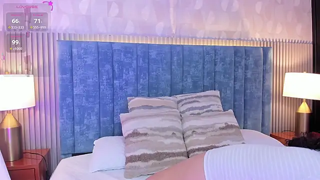 pretty sunlight  online show from November 27, 2025, 2:01 am