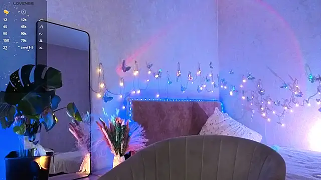 lavenderluxe online show from March 14, 2026, 8:53 am