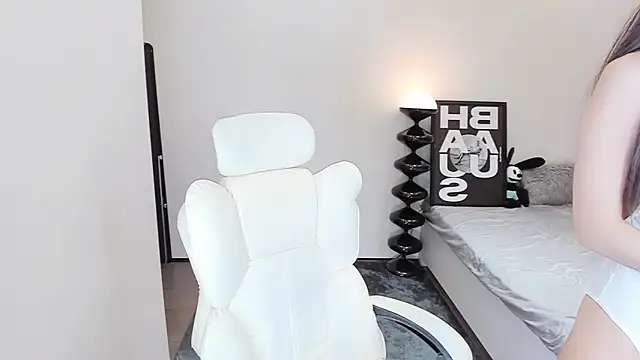 bdbdzs online show from March 14, 2025, 10:05 pm