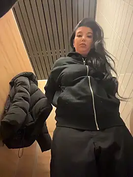 Tisha Busty online show from February 17, 2026, 2:14 pm