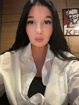 Tisha Busty online show from July 19, 2026, 1:30 pm