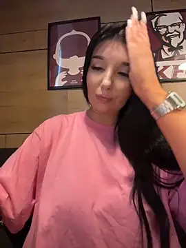 Tisha Busty online show from June 12, 2026, 12:36 pm