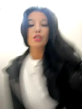 Tisha Busty online show from September 14, 2025, 11:32 am