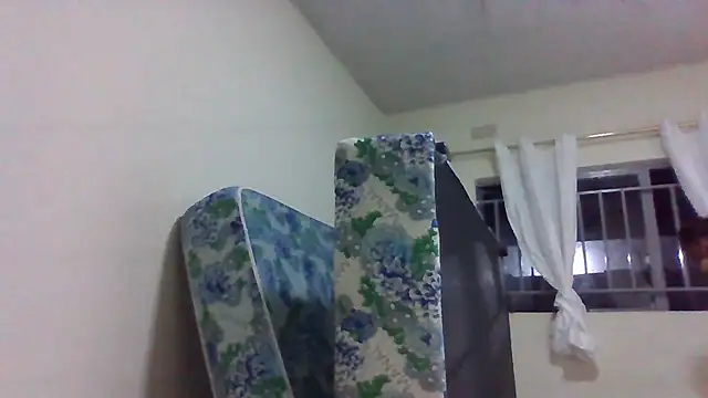 Snapshot of sweets_80 chatting on July 24, 2026, 3:46 am sweets 80 online show from July 24, 2026, 3:46 am