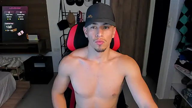 Aaronfox x online show from August 1, 2026, 1:03 am