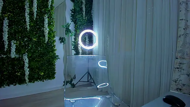 VivienCarter online show from September 29, 2025, 2:55 pm