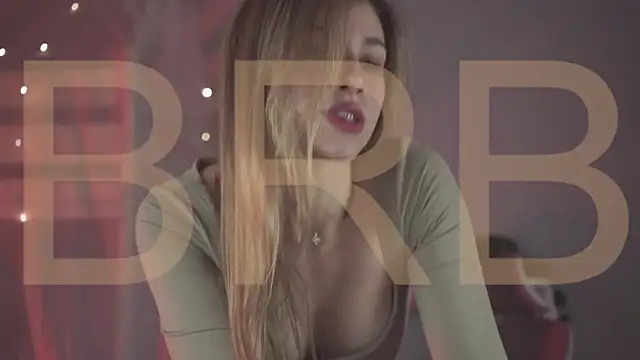 EllieCutes online show from November 23, 2025, 8:24 am