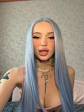 Snapshot of madelinexx chatting on February 21, 2026, 9:44 am madelinexx online show from February 21, 2026, 9:44 am