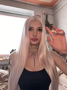 madelinexx online show from June 19, 2026, 9:04 am