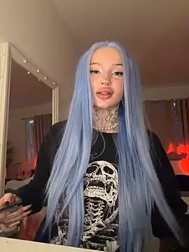 Snapshot of madelinexx chatting on February 12, 2026, 10:37 am madelinexx online show from February 12, 2026, 10:37 am