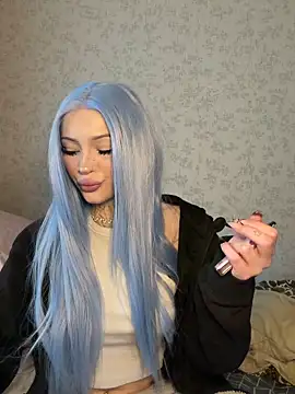 Snapshot of madelinexx chatting on February 18, 2026, 12:01 pm madelinexx online show from February 18, 2026, 12:01 pm