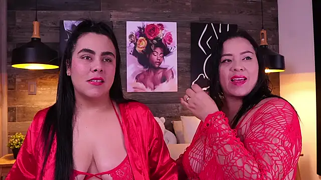 Snapshot of DanyAndAlexa chatting on March 8, 2026, 11:35 am DanyAndAlexa online show from March 8, 2026, 11:35 am