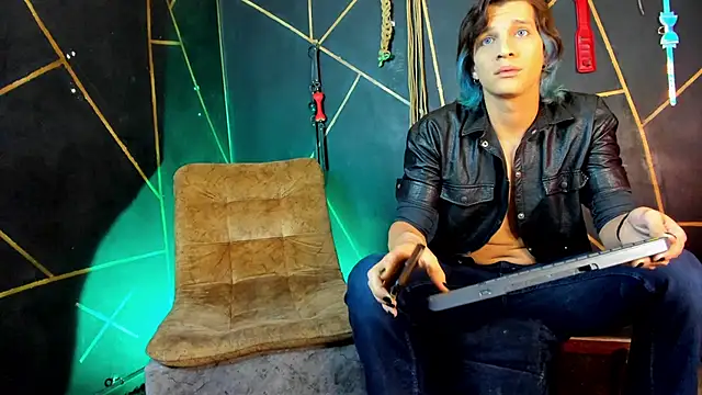 MillersKink online show from February 12, 2026, 9:58 pm