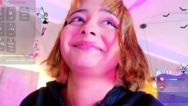 Snapshot of KimVelezz chatting on July 21, 2026, 2:36 am KimVelezz online show from July 21, 2026, 2:36 am