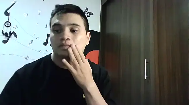 Snapshot of ahntony__69 chatting on February 11, 2025, 3:51 pm ahntony 69 online show from February 11, 2025, 3:51 pm