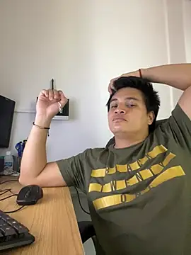 Snapshot of ahntony__69 chatting on February 23, 2026, 5:30 am ahntony 69 online show from February 23, 2026, 5:30 am