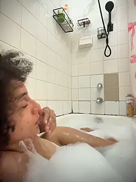 Snapshot of Honeydipp73 chatting on March 23, 2026, 7:52 am Honeydipp73 online show from March 23, 2026, 7:52 am