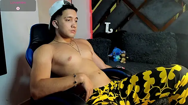 jeicob stone online show from February 16, 2026, 12:31 am