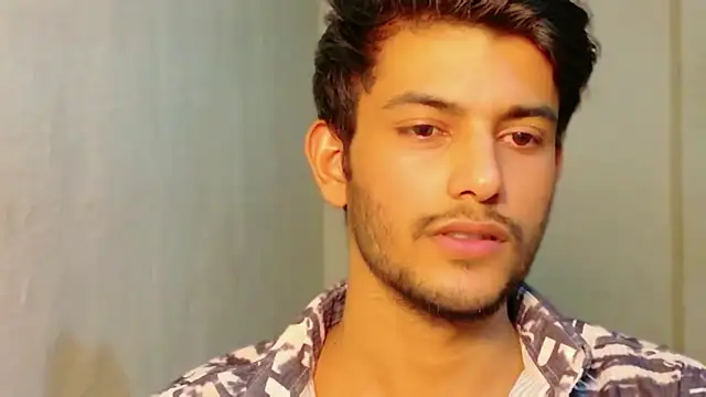 kingkartik7 online show from February 7, 2026, 3:20 pm