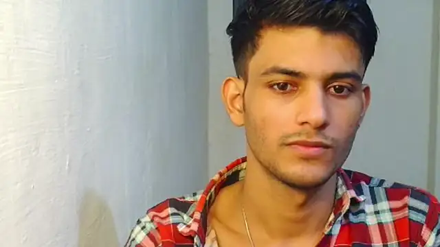 kingkartik7 online show from September 14, 2025, 4:51 pm