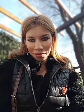 Snapshot of EvaRush chatting on March 15, 2026, 12:45 pm EvaRush online show from March 15, 2026, 12:45 pm