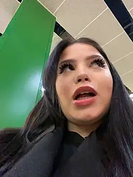 Chloe  Moon online show from January 30, 2025, 4:13 pm