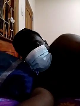 nikini1621 online show from September 10, 2025, 8:19 pm