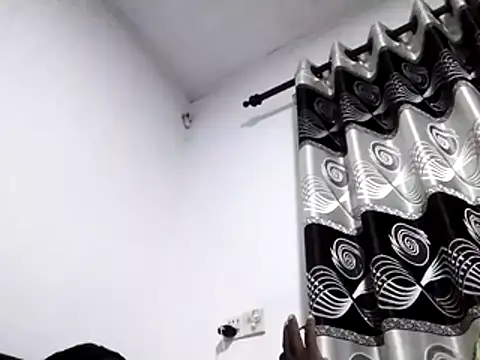 nikini1621 online show from February 8, 2026, 3:43 pm