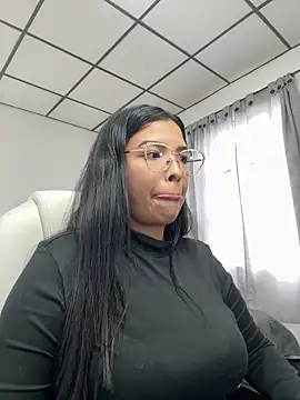 Aniee Leeee online show from March 10, 2025, 6:34 pm