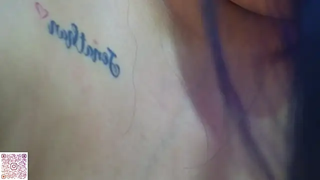 Snapshot of angie_bigboobs_ chatting on May 19, 2026, 1:56 am angie bigboobs online show from May 19, 2026, 1:56 am