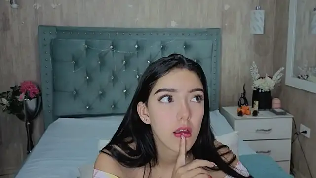 Marcelaa fox online show from March 11, 2026, 7:52 pm