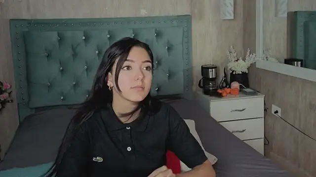 Marcelaa fox online show from April 28, 2026, 8:46 pm