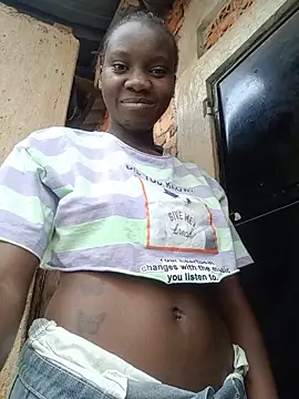 Black juicy24 online show from June 9, 2026, 4:35 am