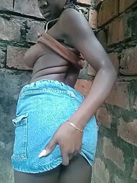 Snapshot of Black_juicy24 chatting on July 16, 2026, 4:42 am Black juicy24 online show from July 16, 2026, 4:42 am