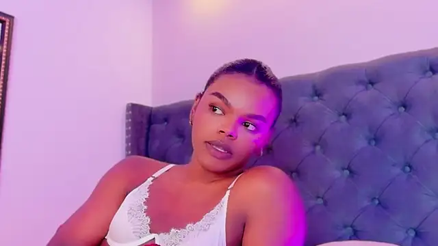 CamiEstrada online show from September 23, 2025, 2:40 am