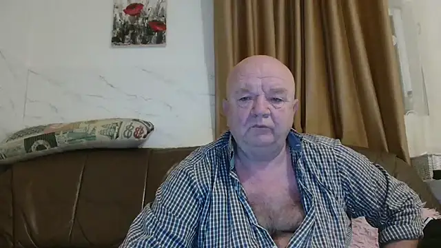 fullballs6 online show from February 3, 2026, 3:26 am