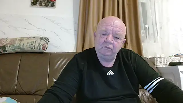 fullballs6 online show from February 26, 2026, 3:28 am