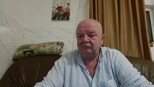 fullballs6 online show from December 15, 2025, 2:06 am