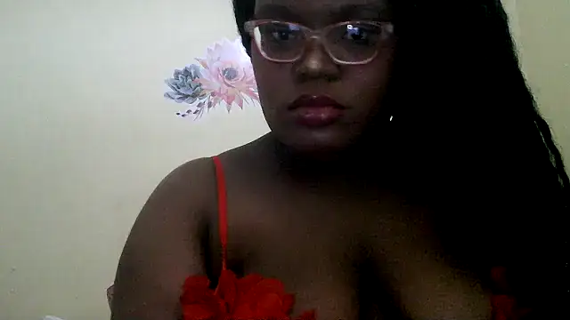 Thiccxox online show from February 11, 2026, 2:00 am